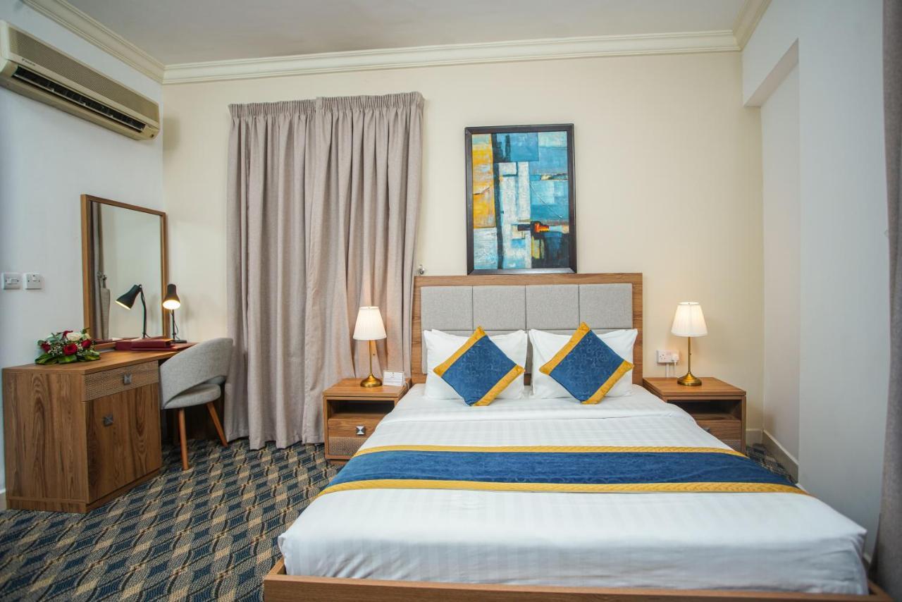 La Villa Palace Hotel Doha Luaran gambar
