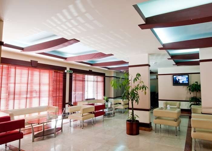 La Villa Palace Hotel Doha Restoran gambar